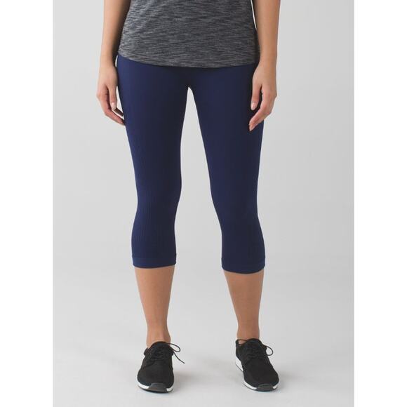 Lululemon Leggings Flow & Go Crop Seamless Tight Hero Blue Athletic Yoga Running - Picture 1 of 7